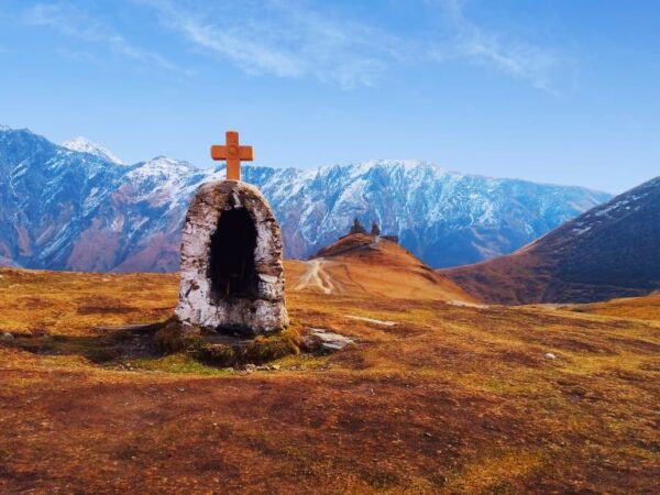KAZBEGI I DOLINA TRUSO
